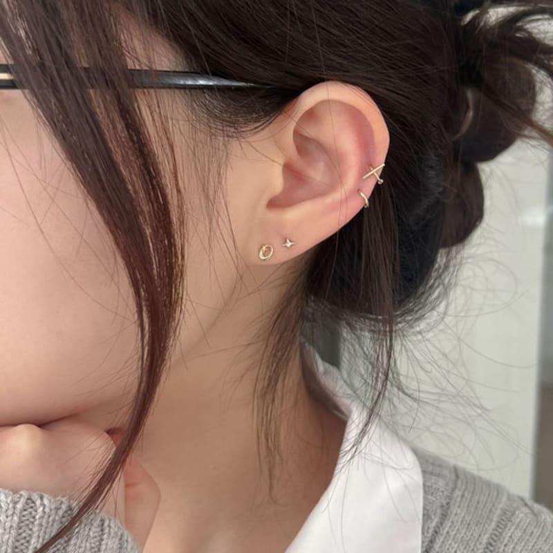 Youngglow 14k Starlight Cubic Piercing