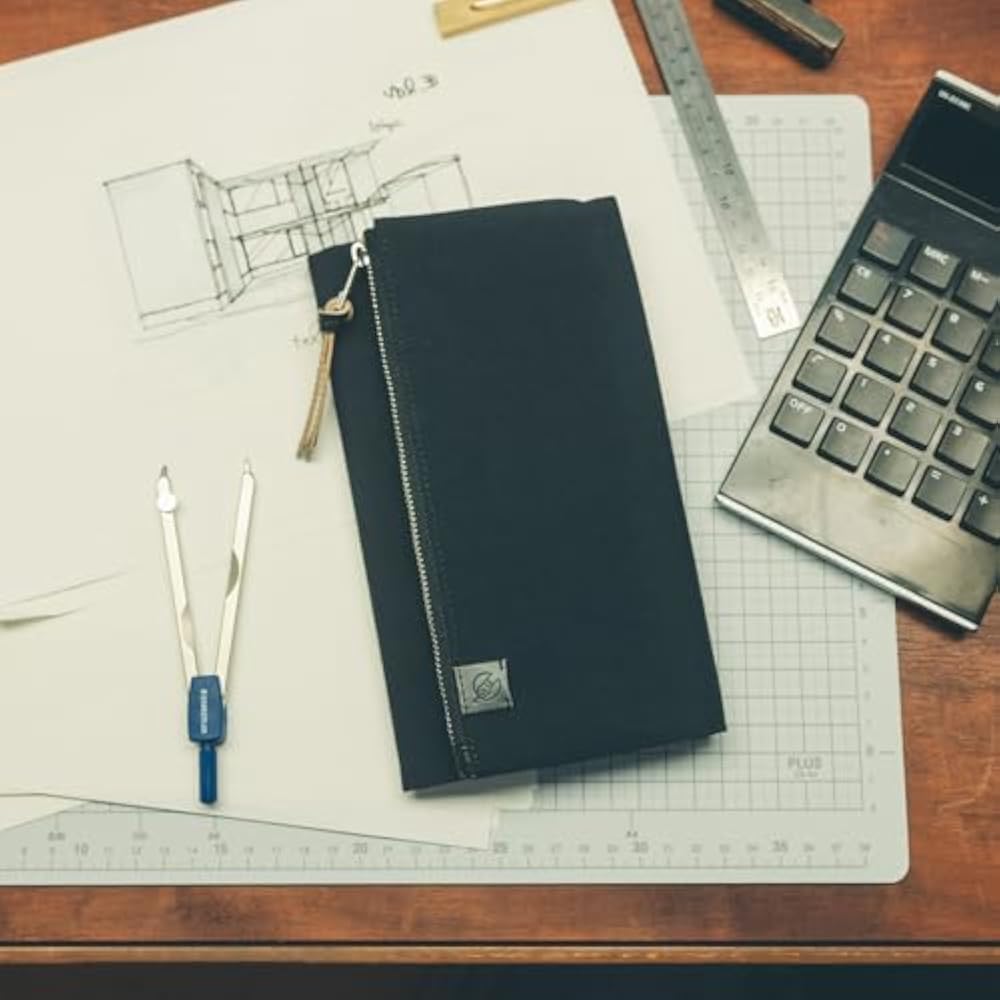 Hobonichi Notebook Weeks (Weekly Notebook) Cover Tragen (black) *Specifications Have Changed