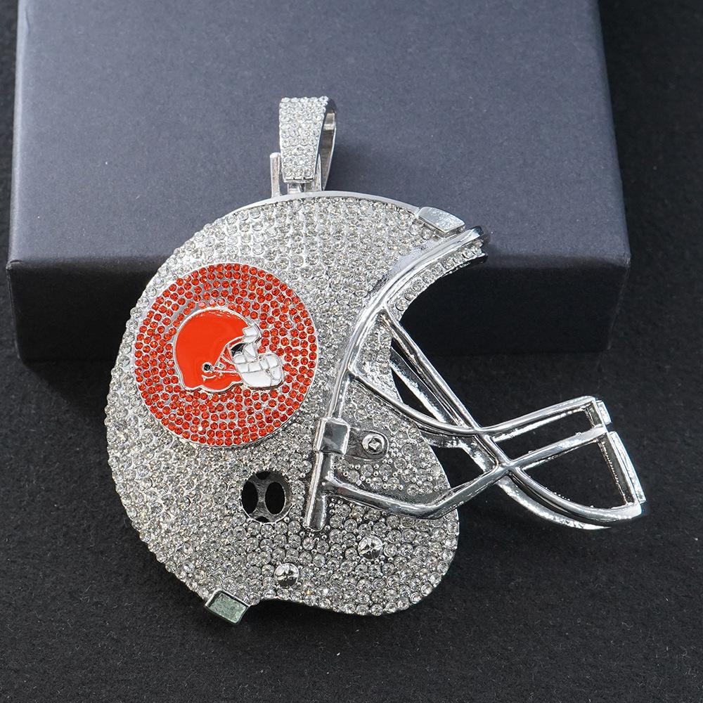 Cleveland Browns Football Helmet Alloy Pendant Necklace