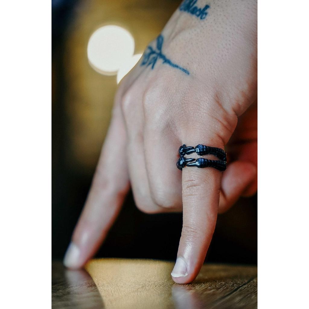 Eagle Claw Verstellbarer schwarzer Herrenring