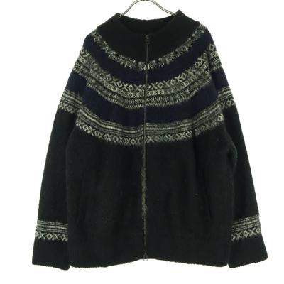 Teplé oblečení – Mikiny a halenky