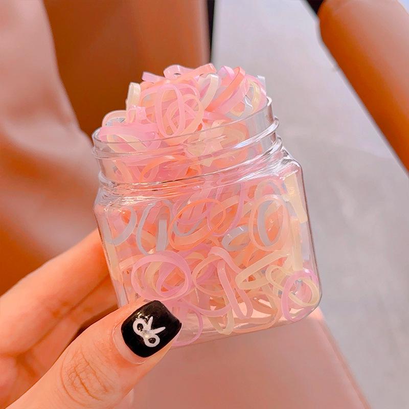 Jarred Rubber Hair Bands: No-Damage, Strong, and Unbreakable Hair Ties