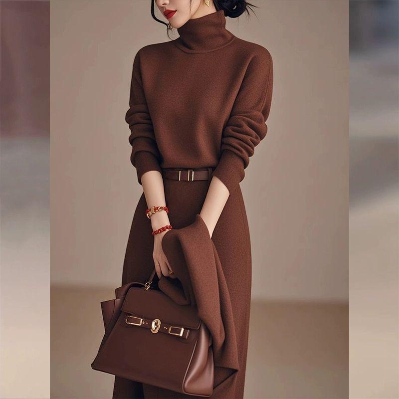 2025 Coffee Turtleneck Knit Dress: Mid-Length, Elegant Autumn/Winter Fashion.