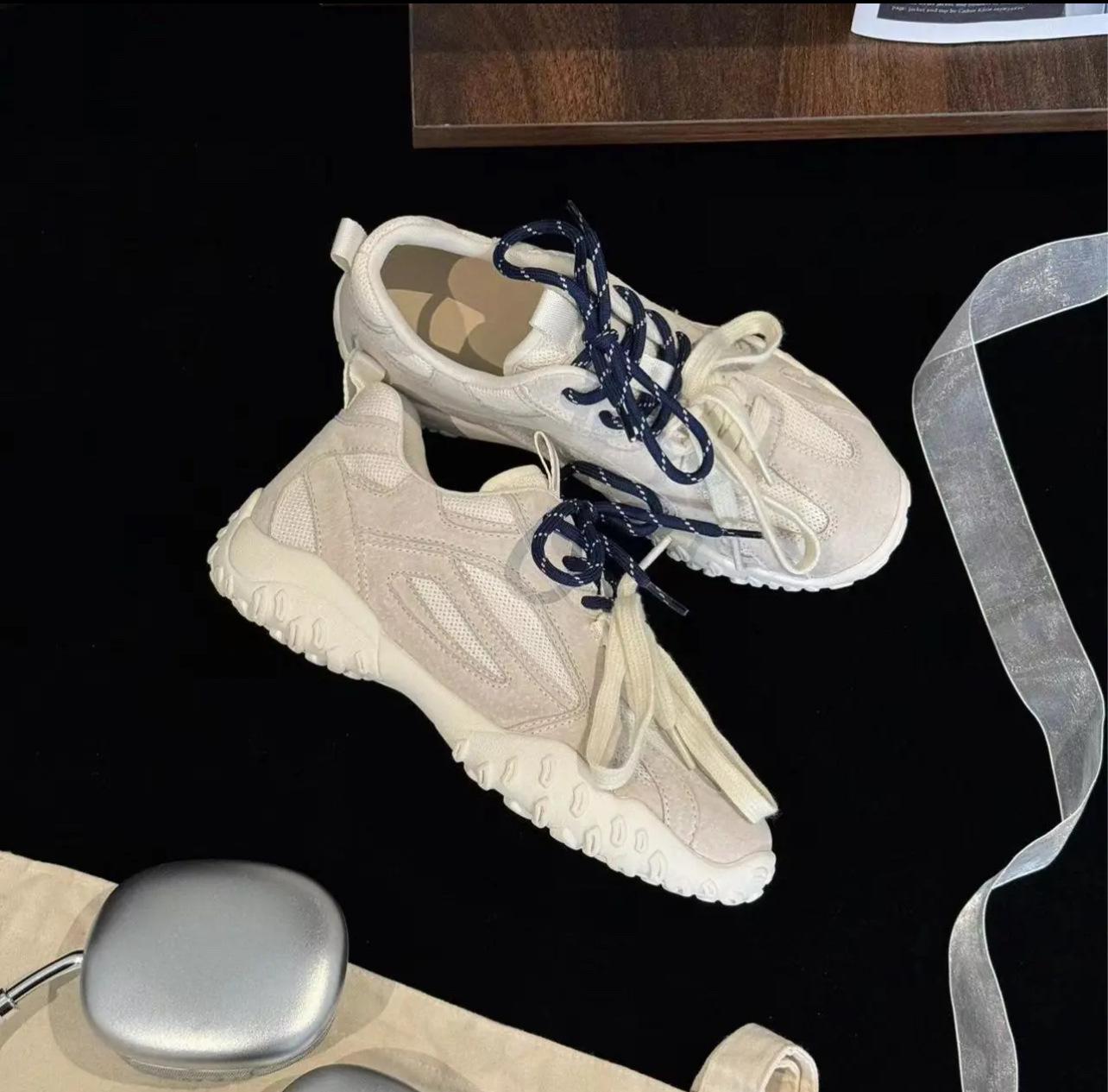 

Виноградная мать с теми же классическими мягкими кроссовками на подошве, круглый носок, вставки из дышащей сетки, немецкие тренировочные кроссовки, повседневные, с внутренним увеличением высоты 40 бежевый