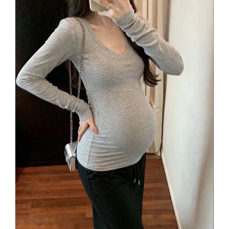 

Plus Size V-Neck Solid Maternity T-Shirt - Spring/Fall Pleated Belly Support M for 85-105 jin