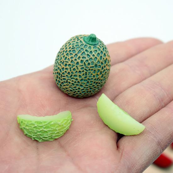 Mini Chilled Watermelon Set Miniature Basin with Cantaloupe Ice Cubes Mini
