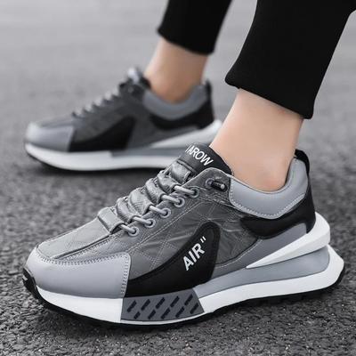 Luxus-Sneaker für Herren, Sportschuhe, Laufschuhe für Herren, lässig, rutschfest, dicke Unterseite, Casual Sneaker, modische Schuhe, klobige Sneakers