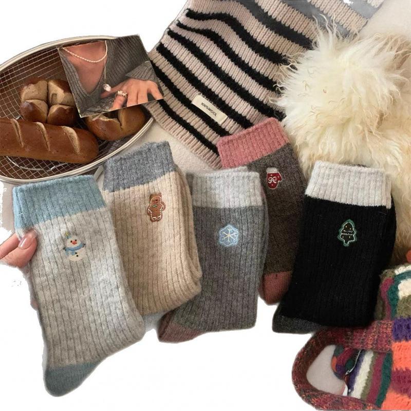Christmas Wool Socks, Socks, Seasonal Thickened, Warm And Cute, Embroidered Snowflake Sky Stockings