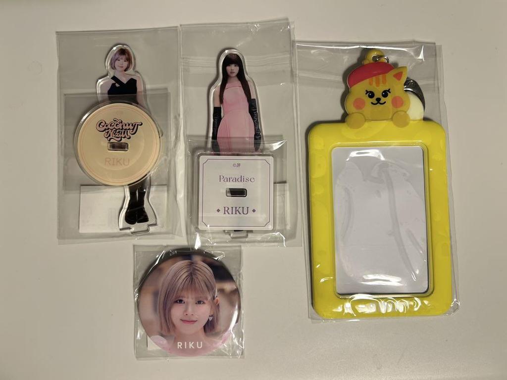 [USED] NiziU Riku Goods