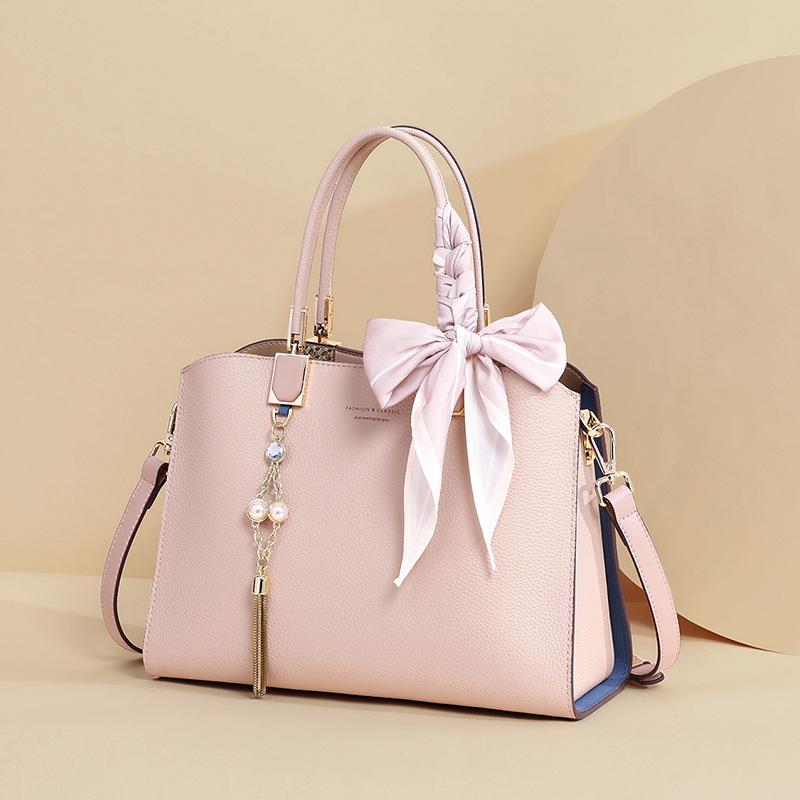 New Commuting Bag Tote Bag Versatile Portable Crossbody Bag Large Capacity Light Luxury Mother Bag