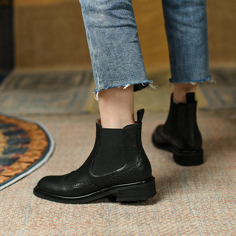 Winter/autumn Real Leather Chelsea Boots Retro Carved Women Boots Round Toe Ankle Boots British Style Short Boots Women Shoes