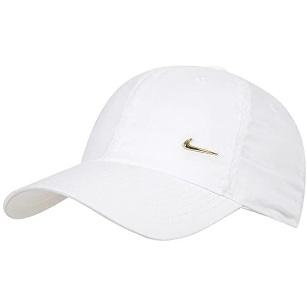 Nike Dri-FIT Club Metal Swoosh Cap (FB5372-101) FB5372-101:L/XL
