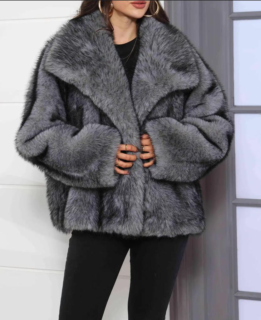 Women's Gray Faux Fur Collarless Short Coat