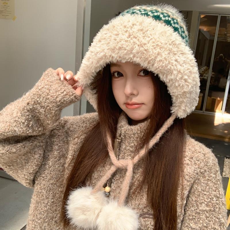 Autumn and winter new Fair Island knitted hat fashionable big head circumference fleece ear protector wool hat casual face small pullover hat