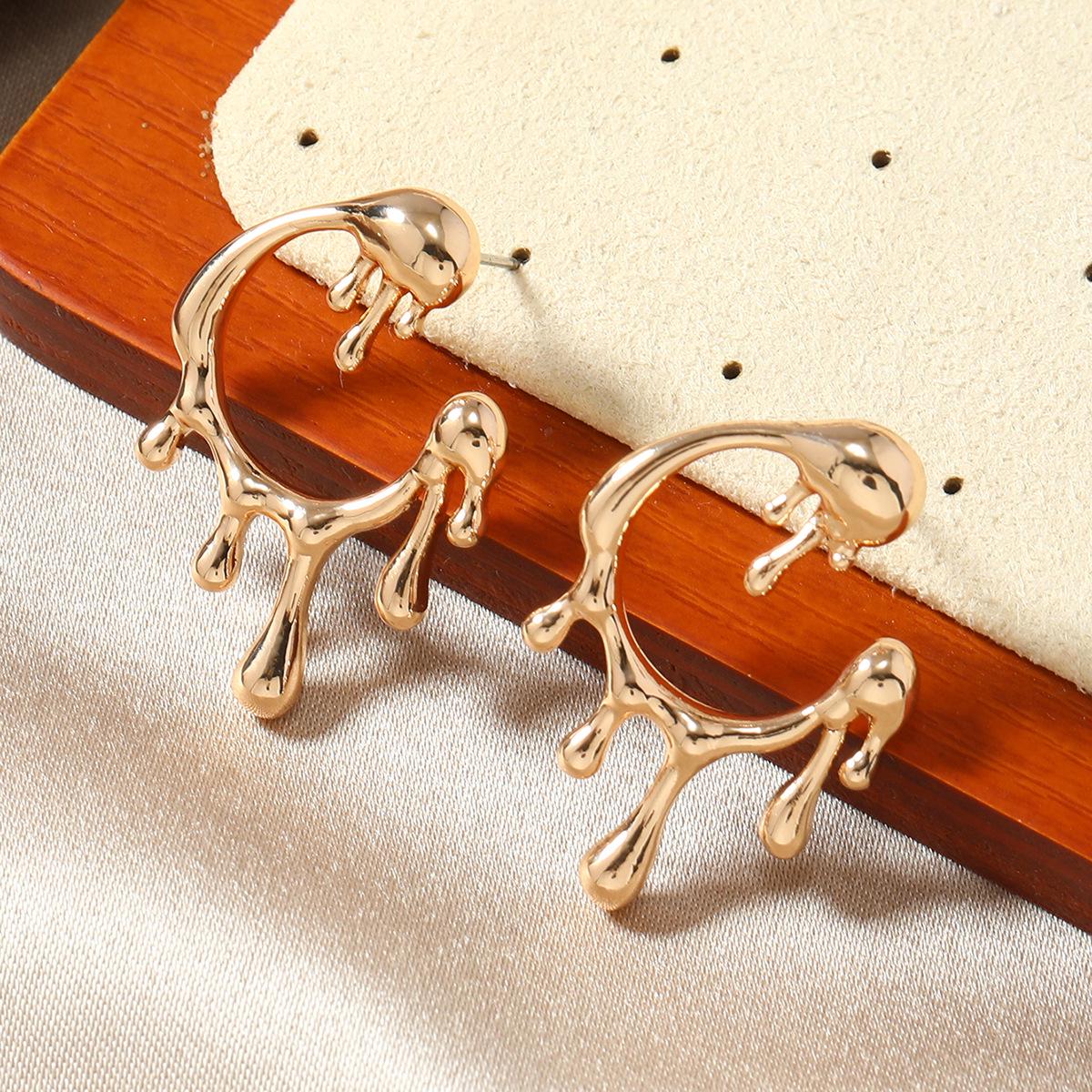 Trendy Pleated Lava Droplet Earrings: Exaggerated Design for Women