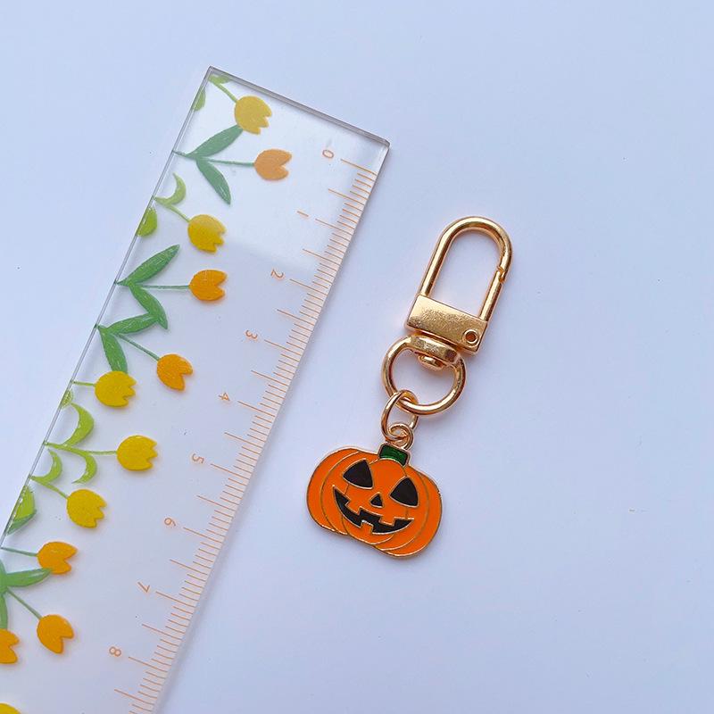 Halloween Pumpkin Wizard Hat Keychain – Cute Cartoon Alloy Ornament Pendant