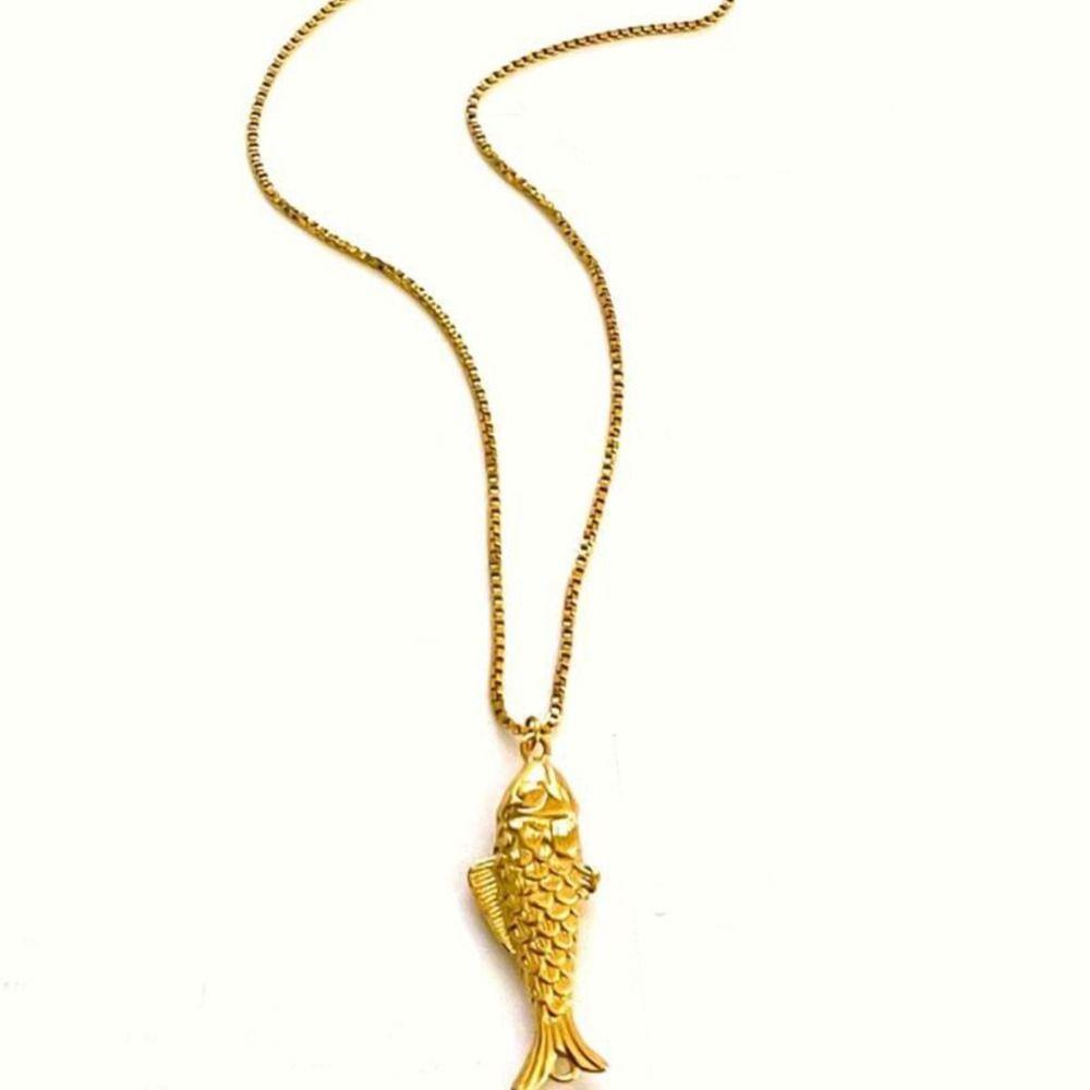 Stainless Steel Fish Pendant Necklace Waterproof Luxury Choker Summer Season