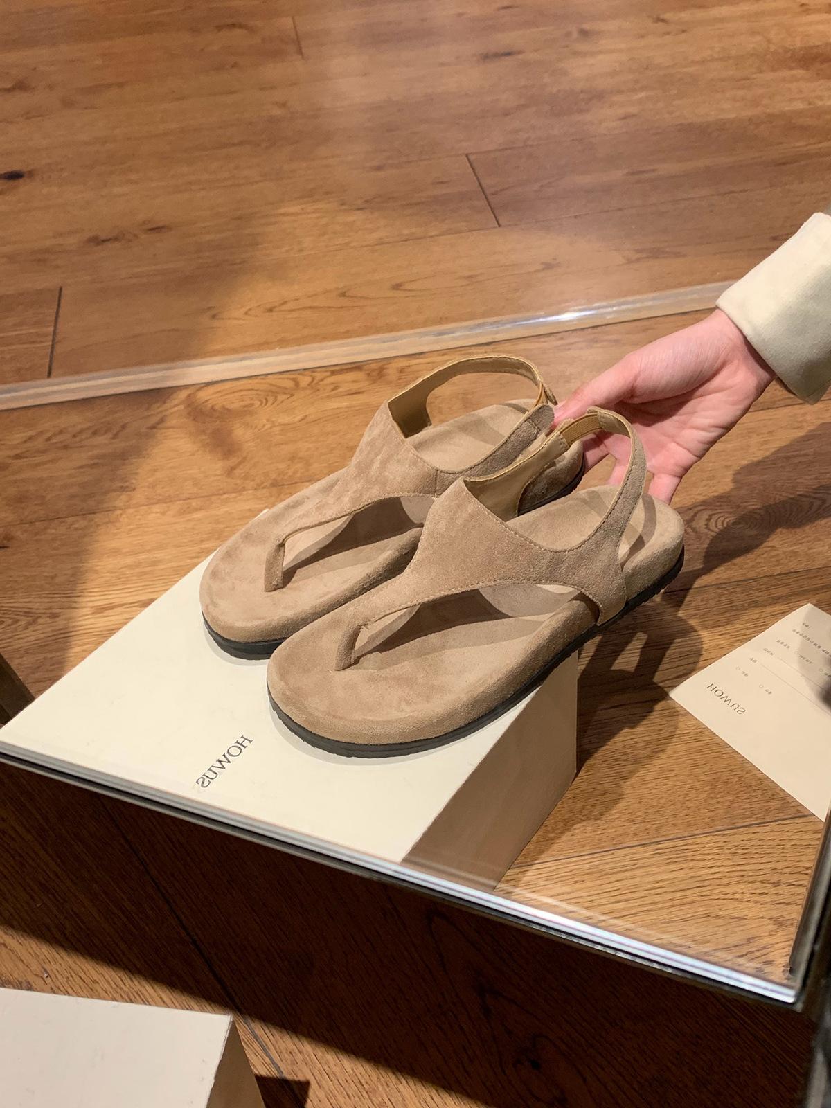 

Версия из овчины~ ретро кожаные сандалии на толстой подошве с перемычкой для пальца, женская нишевая обувь для отпуска, крутые шлепанцы 40