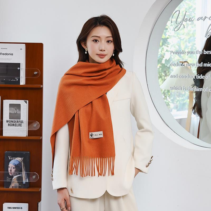 Luxurious Women's Cashmere Wool Scarf: Versatile Solid Color Shawl for Autumn and Winter