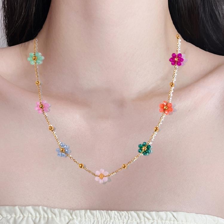 Fashionable Statement with Colorful Flower Beads Sturdy Steel Necklace and Bracelet Set for Stylish Outfits Trendsetters