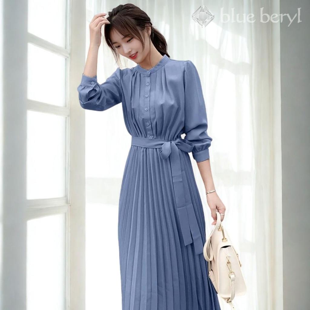 Blue Beryl Long Pleated Chiffon Dress with Long Urban Elegant and [Original Color] Women's Sleeves, Style, Casual, Blue, BB054-BL-M
