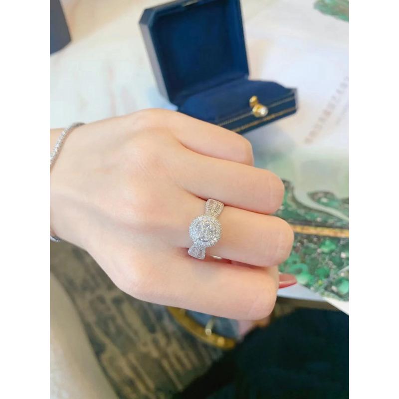 Elegant Women s Adjustable Zircon Ring - High-End Micro-Inlaid Diamond Fashion Open Adjustable