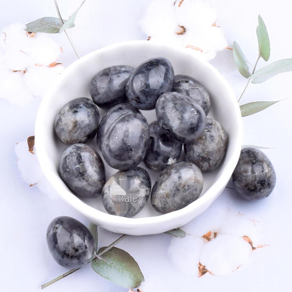 Easter Gemstone Crystal Eggs 2cm - Natural Small Bird Eggs for Display or Play