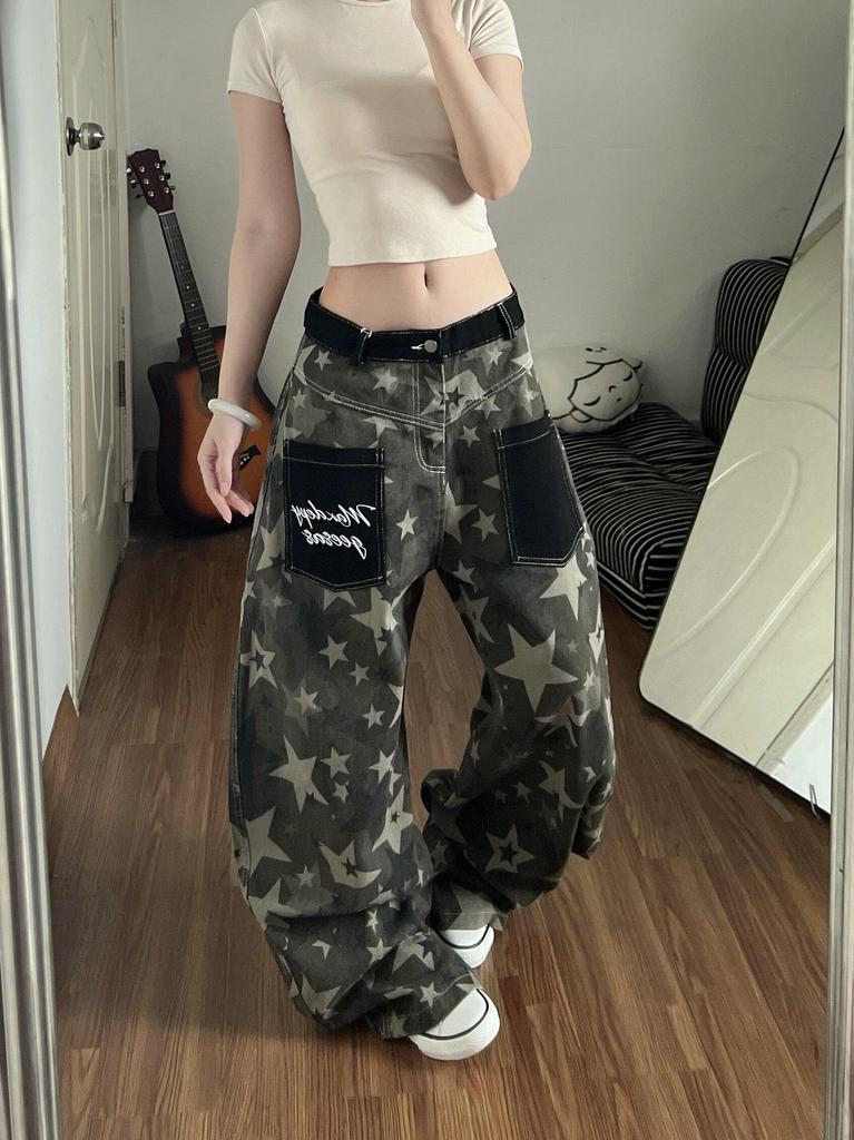 Women's American Retro Star Print Wide-Leg Distressed Denim Jeans with Patchwork Pockets