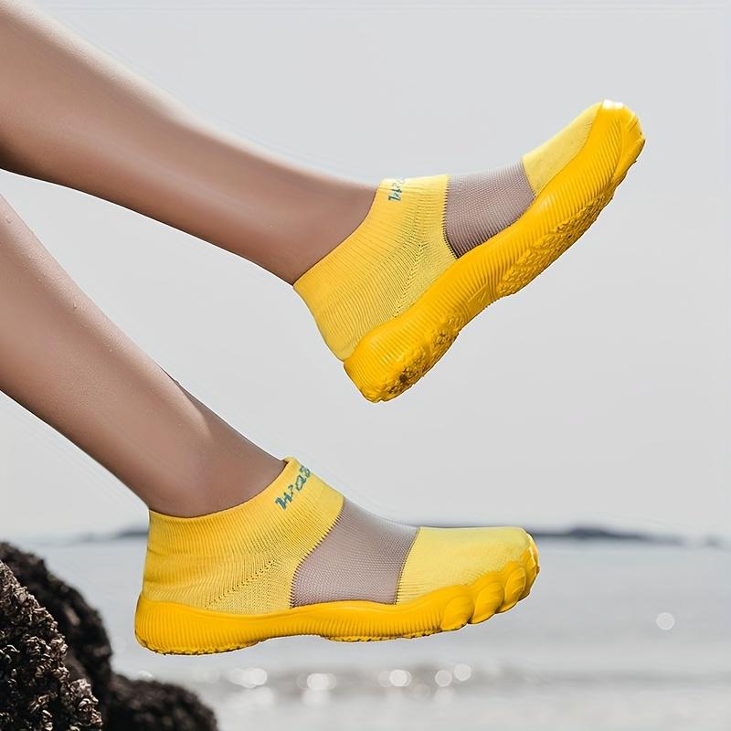 Venkovní obuv pro muže a ženy, rychleschnoucí boty do vody, protiskluzová plavecké boty, boty naboso, obojživelné rybářské boty a plážové boty.