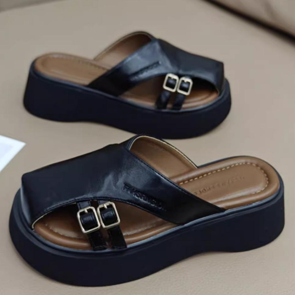 Beautiful baotou half slippers summer wear 22 new temperament thick-bottomed beach Roman cool slippers