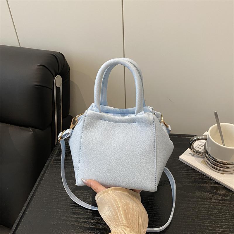 Bolsa de Cubo de Agua Portátil Simple con Apariencia Moderna y Elegante, Bolso Cruzado de Hombro Único para Mujer