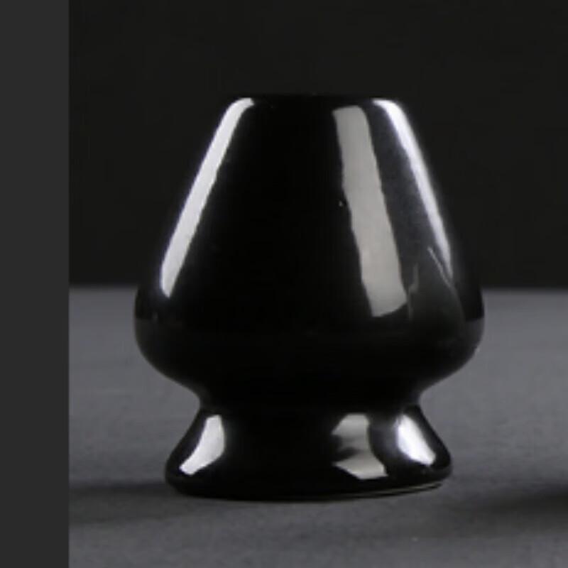 Keramický držák na matcha metličku