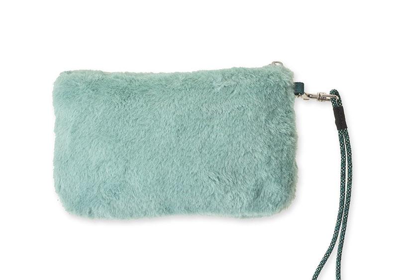 Kavu Plush Clutch - Winter Green