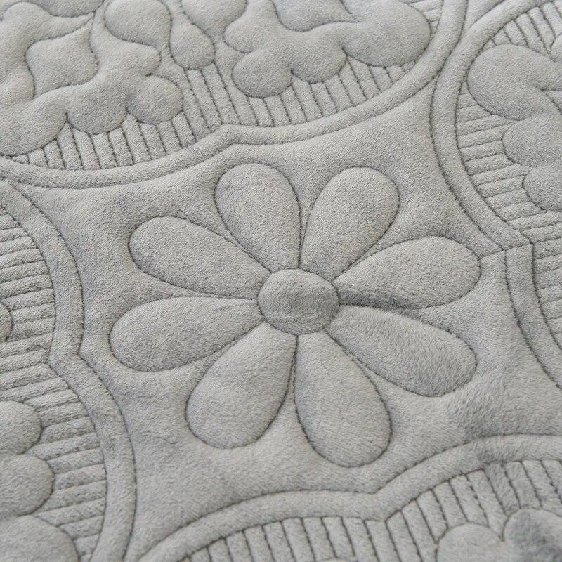 Milk Velvet Sofa Cushion Non-slip Cream Wind Thickened Winter Cushion Creamy-white Fabric Sofa Cover Cloth Cover