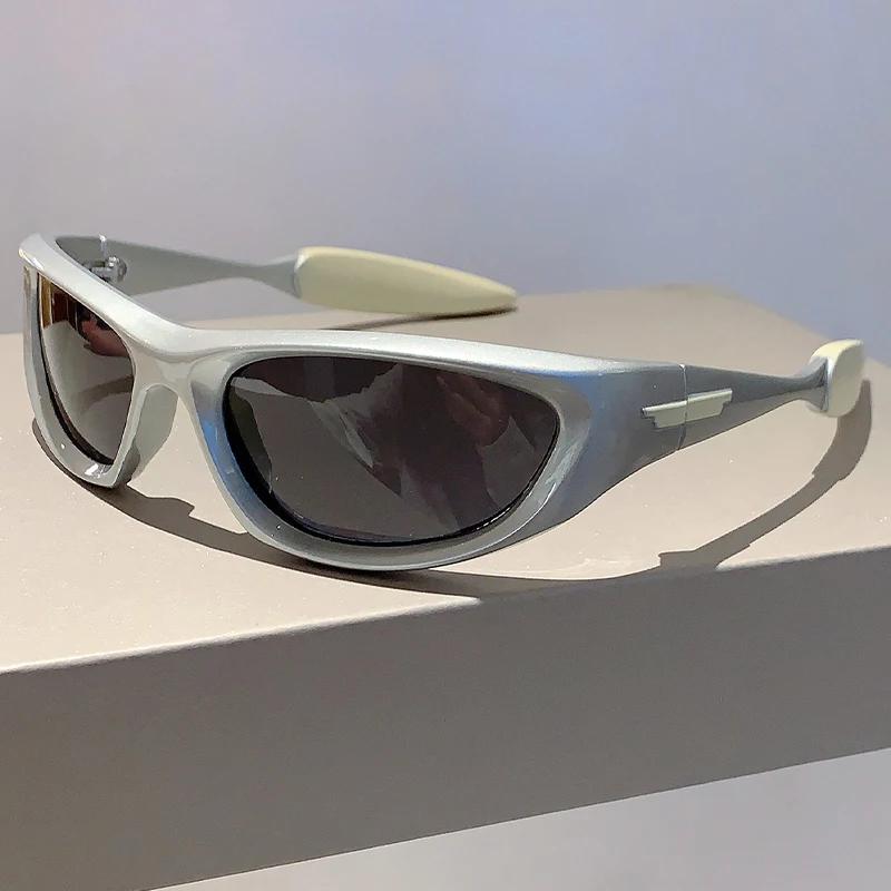 Futuristic Sunglasses Men New Punk Outdoor Cycling Goggle Eyewear Women Ins Trendy Brand UV400 Protection Shades