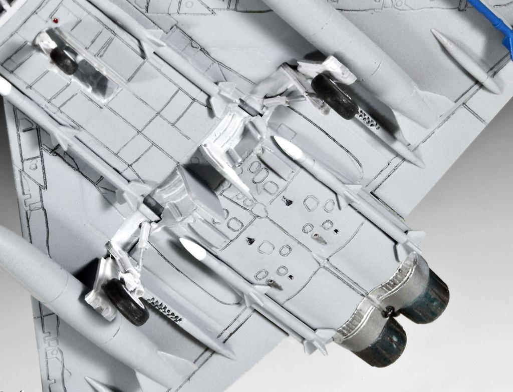 Deutscher Revell Eurofighter Typhoon Plastikmodell 04282 1/144 Einsitzer