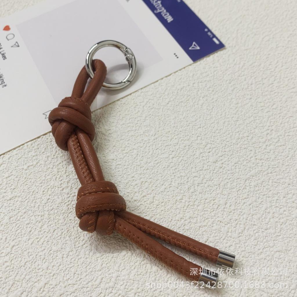 New DIY Leather Keychain Pendant Niche Simple Candy Color Leather Rope Woven Bag Pendant Is Versatile and Casual