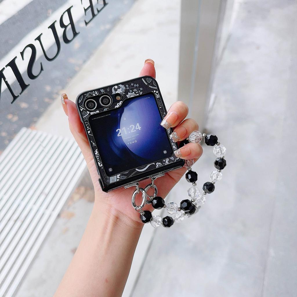 PU Leather Bead Wrist Strap Phone Case for Samsung Galaxy Z Flip 6 5 4 3 5G Hinge Protection Shockproof Cover