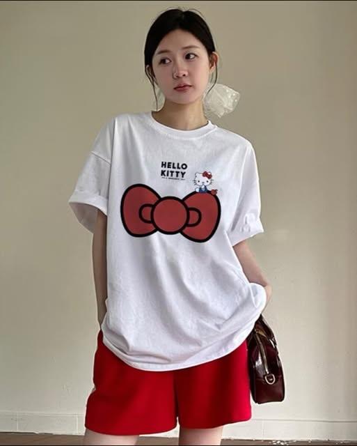 

2026 Summer Hello Kitty Large Bow Simple Style Theme Pure Cotton Printed TShirt for Women S