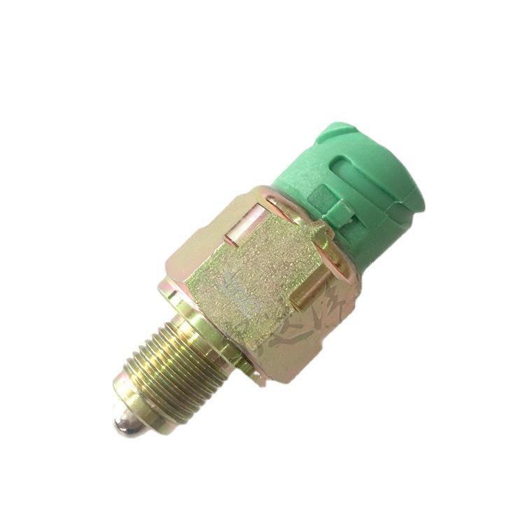 82A Jiefang J6 Reverse Light Switch: Fast Sensor Signal for Reverse Lighting (3774020-82A)
