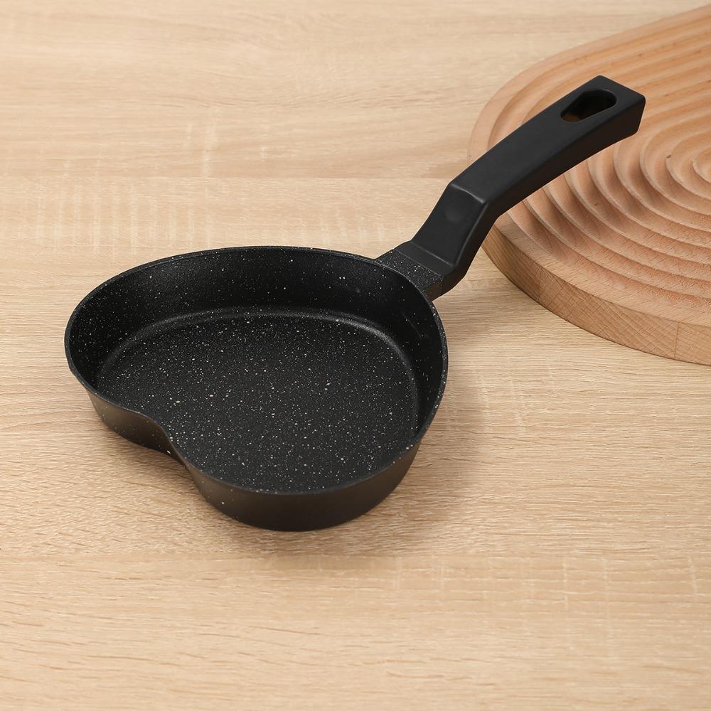 Flat-bottomed Egg Frying Pan Non-stick Hamburger Skillet Household Pancake Pan Kitchenware