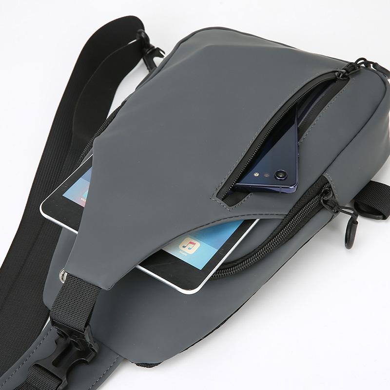 Men Bag Fashion New Solid Color Men Chest Bag Outdoor Casual Fashion One Shoulder Crossbody Bag USB Charging Shoulder Bags