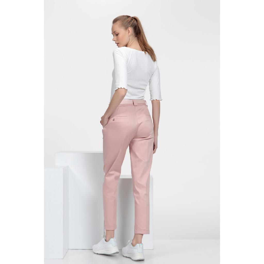 Pantaloni dublu cu curea de buzunar