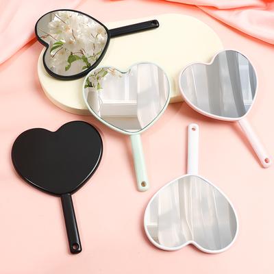 Love Makeup Mirror 4 Color Options Handheld Makeup Mirror New Makeup Mirrors Sweet Girl Style Suitable for Carrying Around