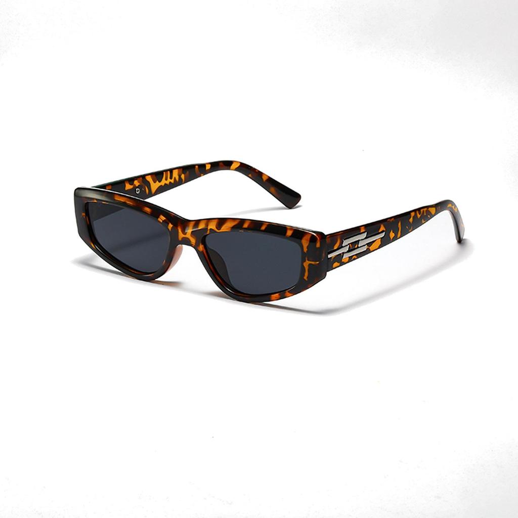 Xunge Cat Eye Retro Sunglasses: Thin Narrow Frame, European & American Style for Women & Men