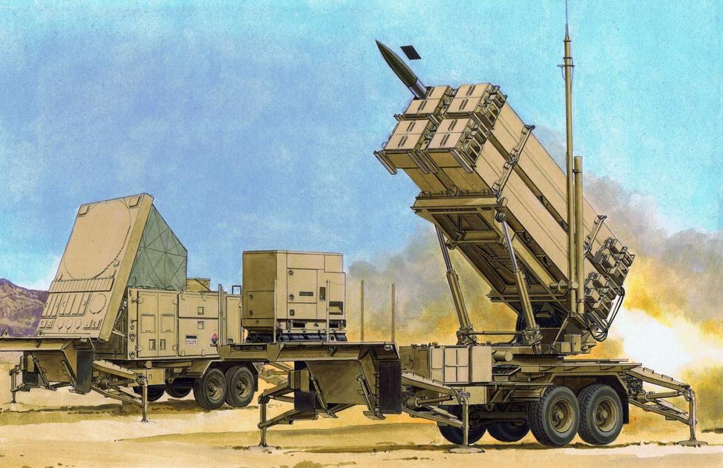 PLATZ 1/35 MIM-104F Patriot SAM PAC-3 M901 Launcher Plastic Model Kit BL3563
