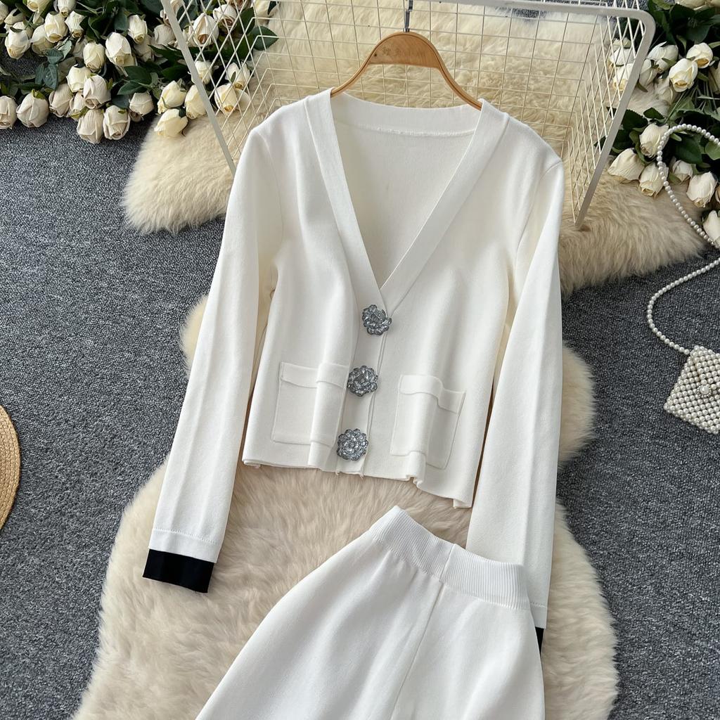 Winter Strickwaren Damen Anzüge Langarm Diamantknöpfe Oberteile+Freizeithosen mit weitem Bein Locker Warme Pullover-Sets