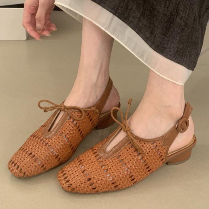 Fashion Retro Hollow Woven Low Heel Pumps Women Fashion Back Strap Buckle Mules Shoes Elegant Lace Up Brand Designer Shoes Zapatos Mujer