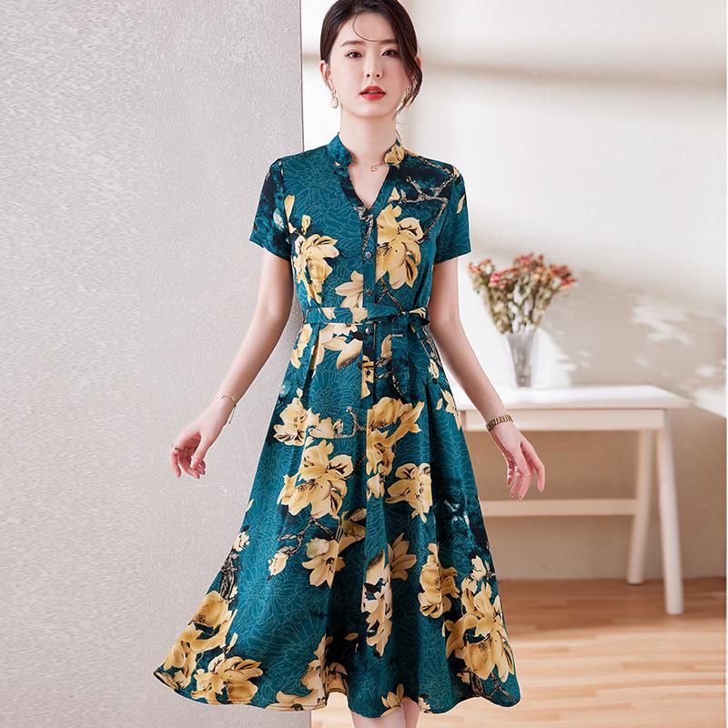 Vestido Floral de Verano Talla Grande - Manga Corta, Cintura Definida, Estilo Delgado