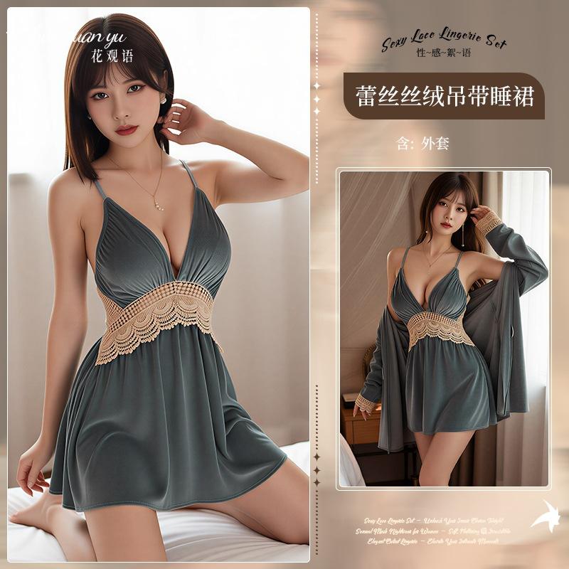 Sexy Golden Velvet Pajamas Autumn and Winter New Models with Chest Pads, Suspenders, Nightgown Set, Nightgown, Lace Two-piece Loungewear